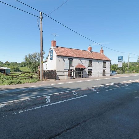 The Cider Shed Apartment Winscombe Exterior photo