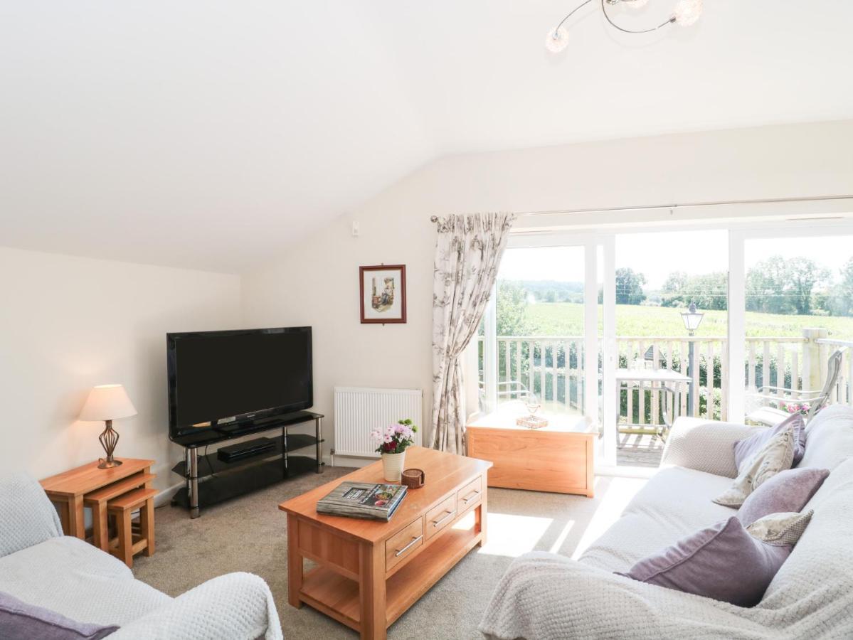 The Cider Shed Apartment Winscombe Exterior photo