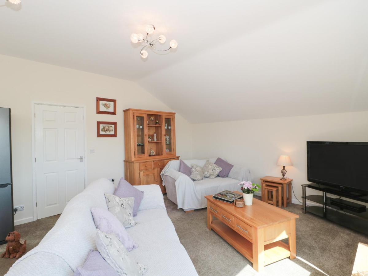The Cider Shed Apartment Winscombe Exterior photo