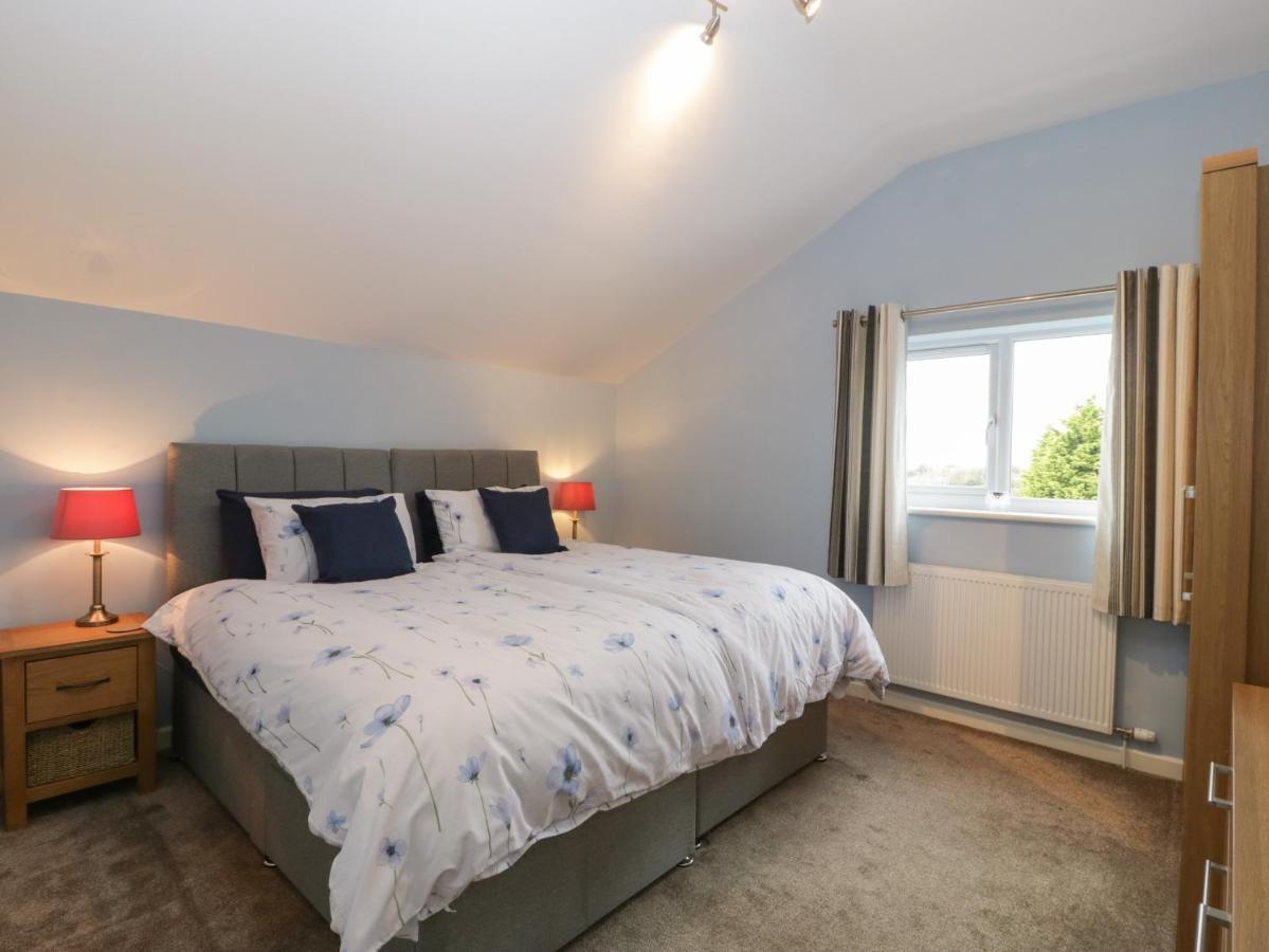 The Cider Shed Apartment Winscombe Exterior photo