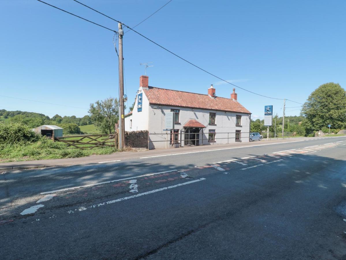 The Cider Shed Apartment Winscombe Exterior photo